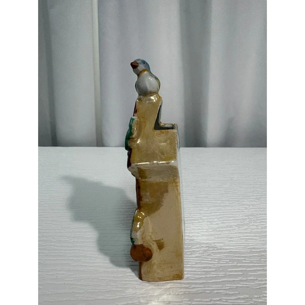 Vintage Ceramic Cuckoo Clock Wall Pocket Bud Vase Made in Japan Figurine S0041